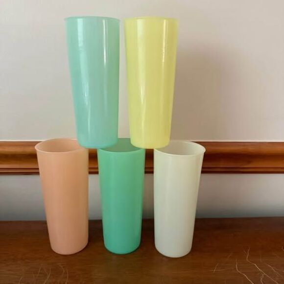 5 Vintage Retro Tupperware Stackable 16oz Tumblers 
Pastel Cups Tall - Picture 1 of 4